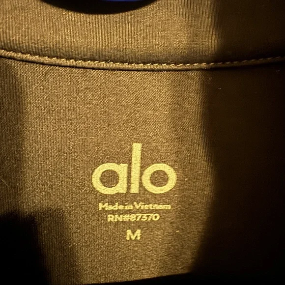 Alo Contour Jacket - Picture 6 of 6